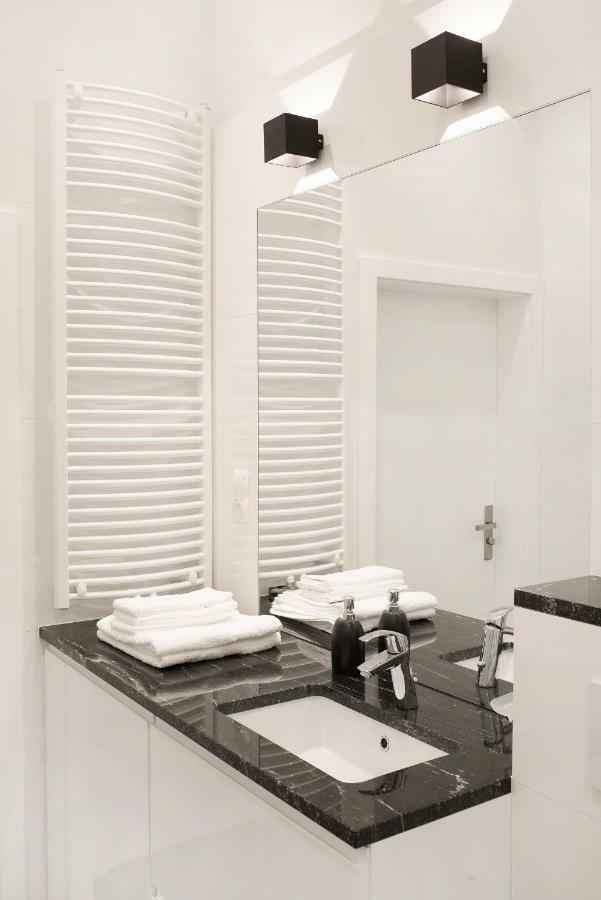 Art Room Boutique Apartment คราคูฟ ภายนอก รูปภาพ